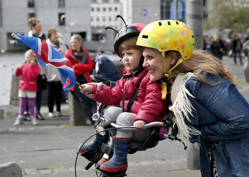 Ríkisstjórnin hefur samþykkt frumvarp Ásmundar Einars Daðasonar, félags- og barnamálaráðherra um fæðingar- og foreldraorlof. 