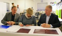 AlgaLif fjárfestingarsamningur undirritaður